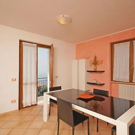 Infinity Apartment Tignale